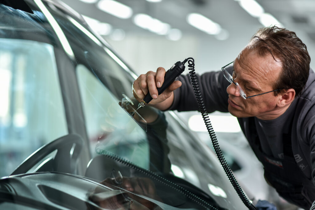 Autoglas Werkstätte Auto Leeb